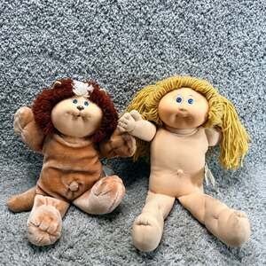Vintage Cabbage Patch Doll Lot of 2